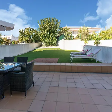 Σπίτι διακοπών An Idyllic Algarve By The Water, Cleaning Included *