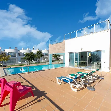 Σπίτι διακοπών An Idyllic Algarve By The Water, Cleaning Included
